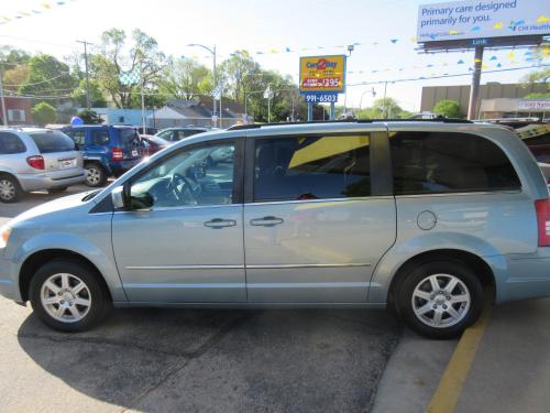 2010 Chrysler Town and Country Touring Plus